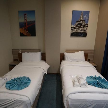 Gratus Hotel เอร์เบล ภายนอก รูปภาพ
