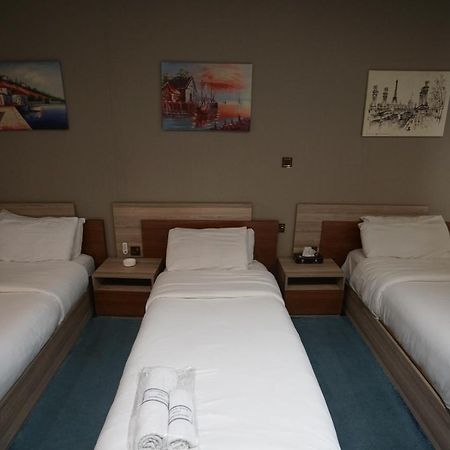 Gratus Hotel เอร์เบล ภายนอก รูปภาพ